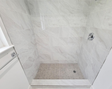 13406 Glen Erica Drive - Photo Thumbnail 24