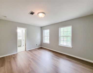 13406 Glen Erica Drive - Photo Thumbnail 30