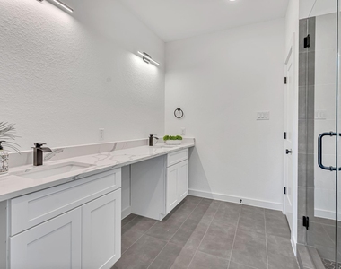 3620 Sauer Street - Photo Thumbnail 19