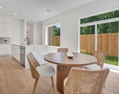 3620 Sauer Street - Photo Thumbnail 5