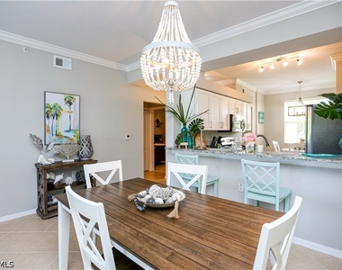 10275 Heritage Bay Boulevard - Photo Thumbnail 12