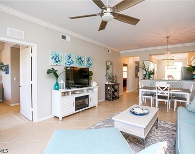10275 Heritage Bay Boulevard - Photo Thumbnail 9