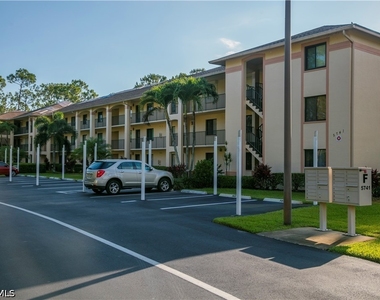 5741 Deauville Circle - Photo Thumbnail 14