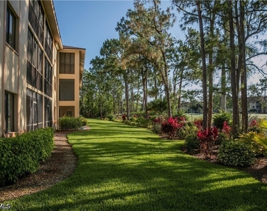 5741 Deauville Circle - Photo Thumbnail 13