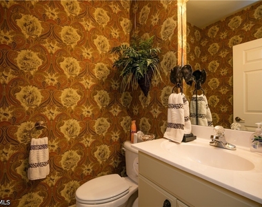 3048 Horizon Lane - Photo Thumbnail 13