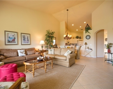 3048 Horizon Lane - Photo Thumbnail 1