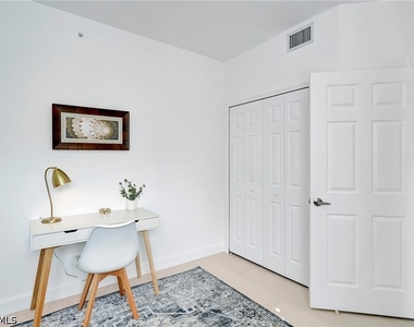 2165 Arielle Drive - Photo Thumbnail 9