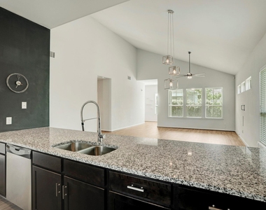 3413 Omega Street - Photo Thumbnail 5