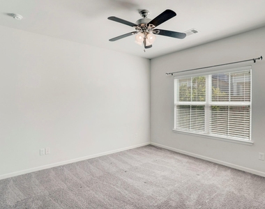 3413 Omega Street - Photo Thumbnail 11