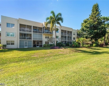 501 Forest Lakes Boulevard - Photo Thumbnail 23