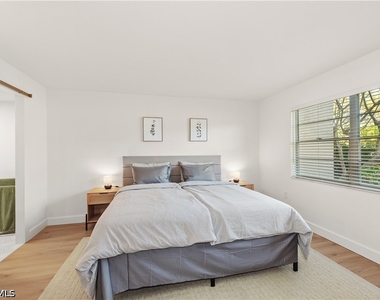 501 Forest Lakes Boulevard - Photo Thumbnail 12