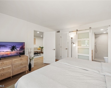 501 Forest Lakes Boulevard - Photo Thumbnail 15