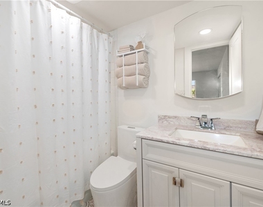 501 Forest Lakes Boulevard - Photo Thumbnail 21