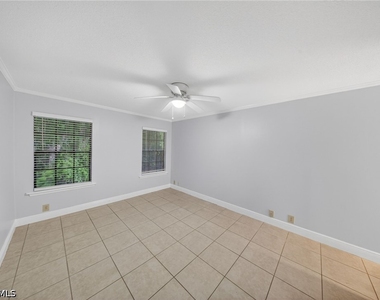 5300 Treetops Drive - Photo Thumbnail 6