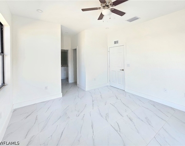 1100 Homer Avenue S - Photo Thumbnail 16