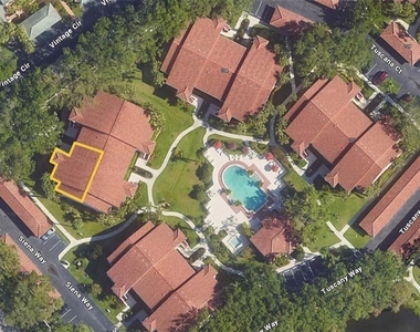 110 Siena Way - Photo Thumbnail 41
