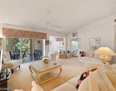 110 Siena Way - Photo Thumbnail 6