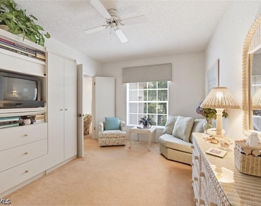 110 Siena Way - Photo Thumbnail 17