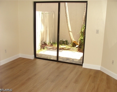 857 Reef Point Circle - Photo Thumbnail 23