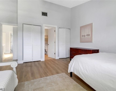 790 Meadowland Drive - Photo Thumbnail 16