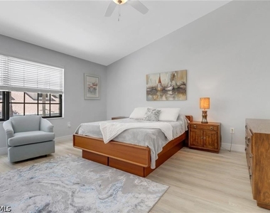 790 Meadowland Drive - Photo Thumbnail 21