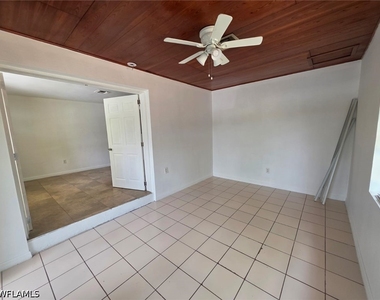 2103 Unity Avenue - Photo Thumbnail 3