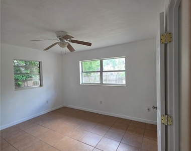 2103 Unity Avenue - Photo Thumbnail 17