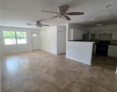 2103 Unity Avenue - Photo Thumbnail 8