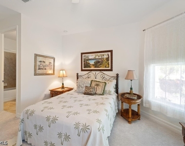 6140 Victory Drive - Photo Thumbnail 14
