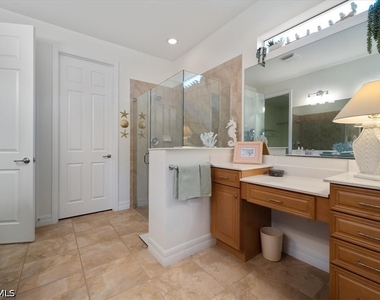 6140 Victory Drive - Photo Thumbnail 21