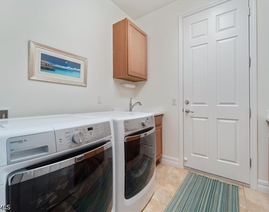 6140 Victory Drive - Photo Thumbnail 26
