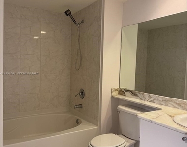 18800 Ne 29 Avenue - Photo Thumbnail 30