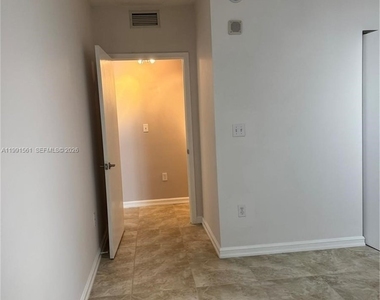 18800 Ne 29 Avenue - Photo Thumbnail 36