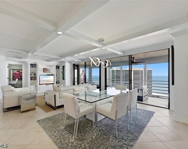 4751 Gulf Shore Boulevard N - Photo Thumbnail 8