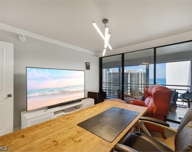 4751 Gulf Shore Boulevard N - Photo Thumbnail 22