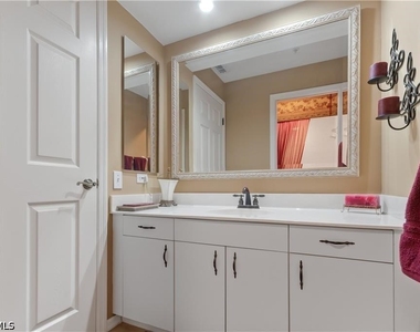 13962 Southampton Drive - Photo Thumbnail 15