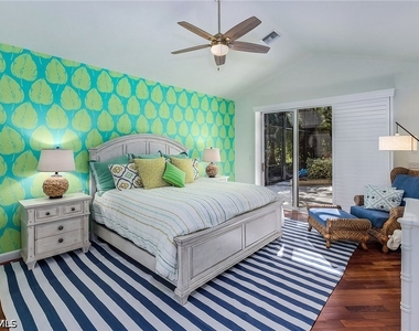 720 Turkey Oak Lane - Photo Thumbnail 13