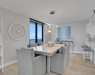 10475 Gulf Shore Drive - Photo Thumbnail 7