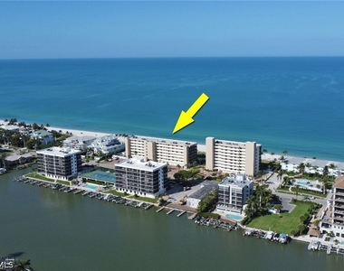 10475 Gulf Shore Drive - Photo Thumbnail 34