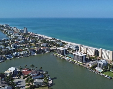 10475 Gulf Shore Drive - Photo Thumbnail 31