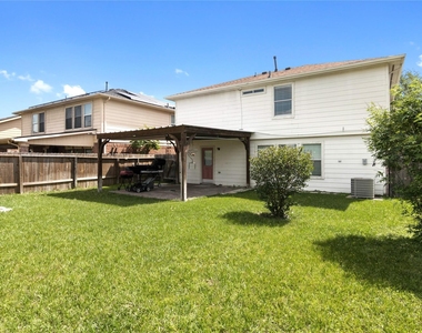 5815 Clerkenwell Drive - Photo Thumbnail 24
