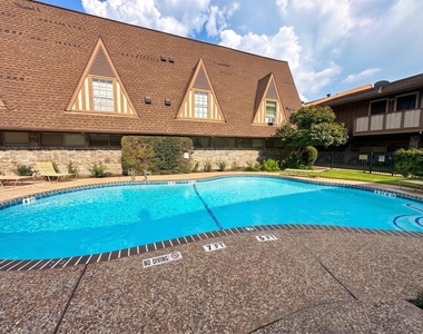 2574 Marilee Lane - Photo Thumbnail 16