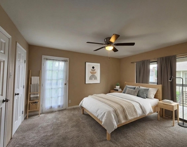 17401 Red Oak Drive - Photo Thumbnail 11