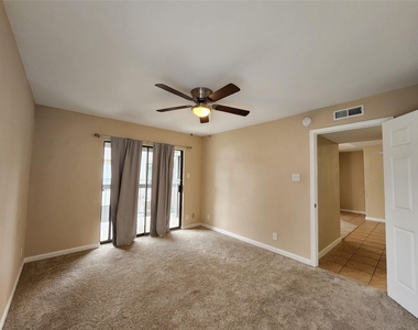 17401 Red Oak Drive - Photo Thumbnail 13