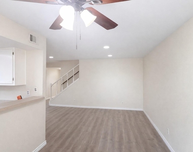 14555 Wunderlich Drive - Photo Thumbnail 9