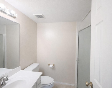14555 Wunderlich Drive - Photo Thumbnail 16