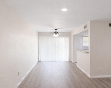 14555 Wunderlich Drive - Photo Thumbnail 7