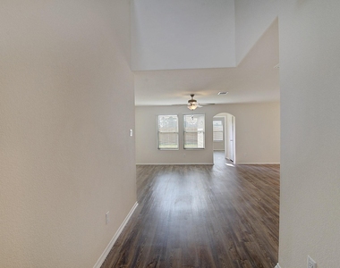 9410 Laiden Creek Trail - Photo Thumbnail 2
