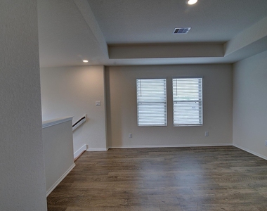 9410 Laiden Creek Trail - Photo Thumbnail 13