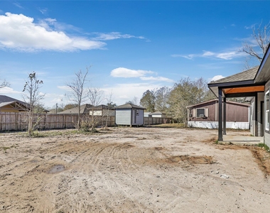 410 Road 7000 - Photo Thumbnail 13